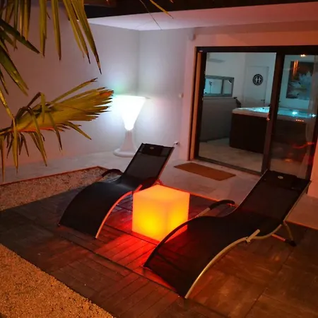 Bed & Breakfast Les Nuits Envoutees Vezenobres